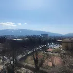 Apartment Mountain View