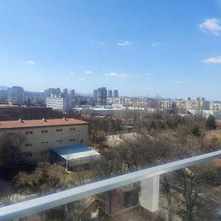 Апартамент Mountain View София