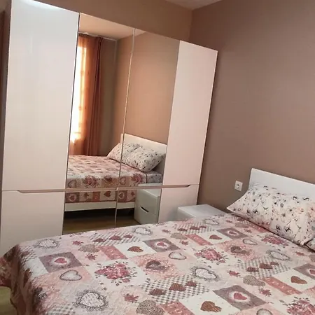 Mountain View Апартамент София